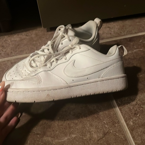 Nike Court Borough Low - Picture 1 of 3